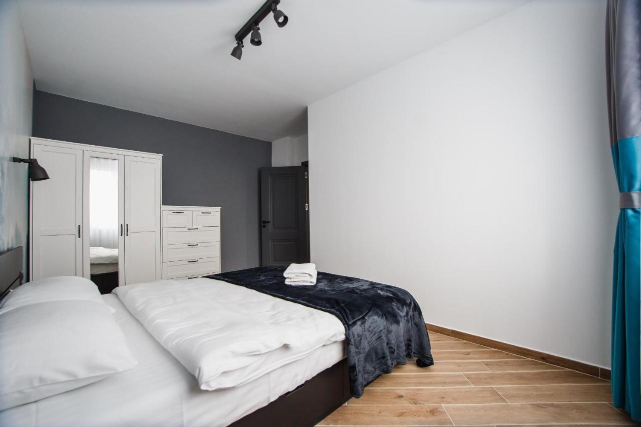 Azur Paradise Near City Center Oradea Eksteriør bilde